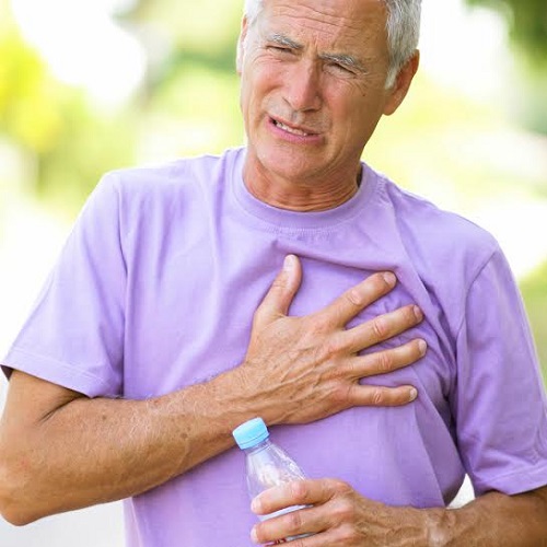 Trào ngược dạ dày gây khó thở: Nguyên nhân và cách xử lý